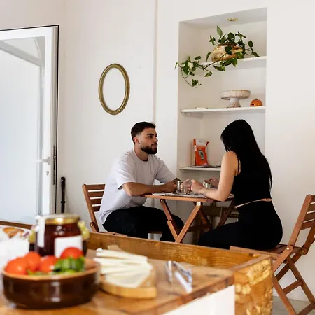 Corte Mercurio 4* أُجينتو