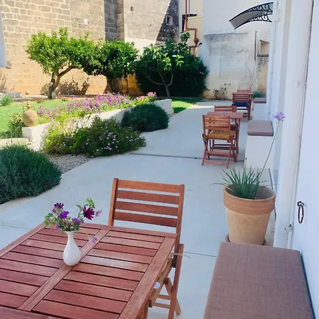 Corte Mercurio Bed and Breakfast 4*