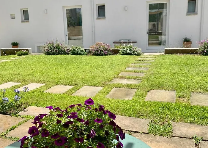 Corte Mercurio Bed & Breakfast 4*